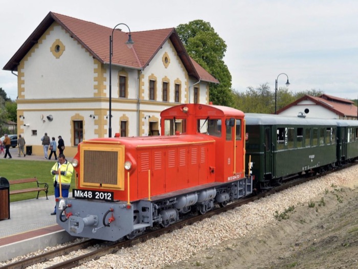 Orban’s EU-funded hobby train ran empty for 10 days in the past year